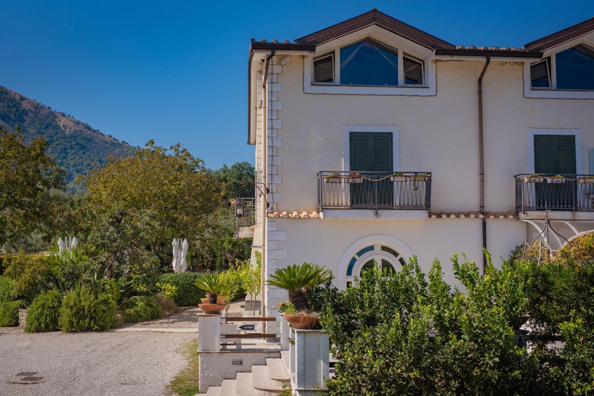 Hotel Villa Rizzo Resort And Spa San Cipriano Picentino Extérieur photo